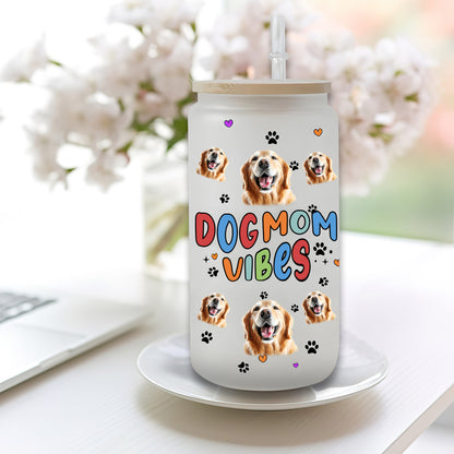 Dog Mom Vibes Glasflasche/Mattierte Flasche mit Deckel und Stroh, Geschenk für Haustierliebhaber - personalisierte Glasflasche