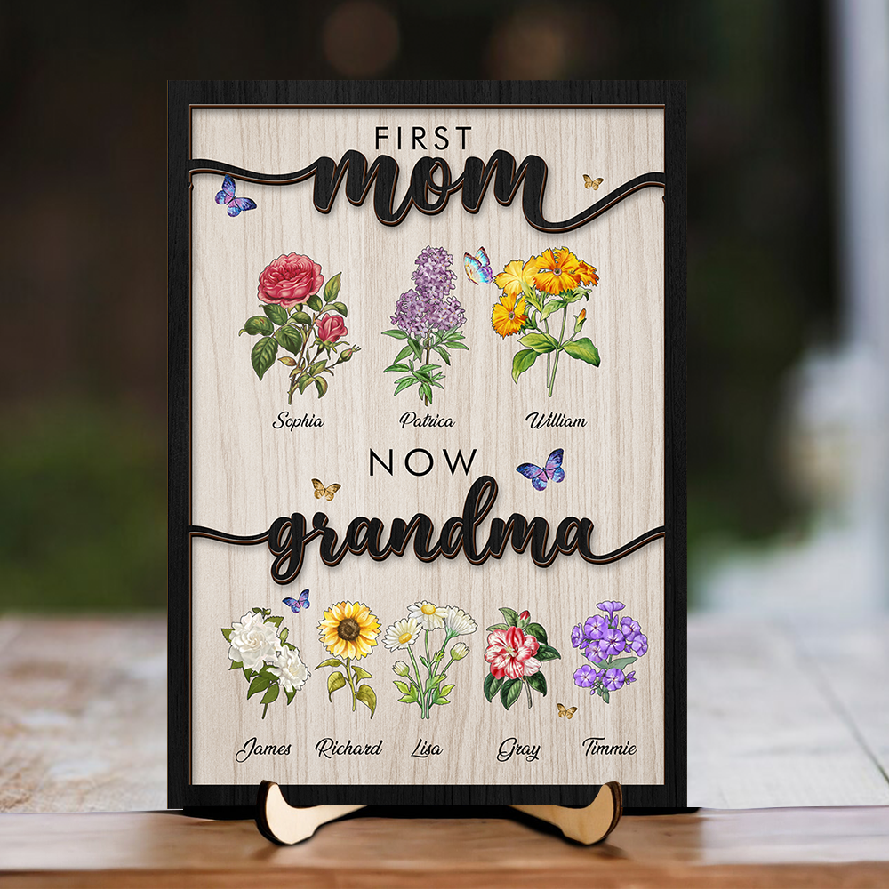 Grandma's Wooden Sign With Birth Flowers, Custom Birth Month Flowers, Personalized First Mom Now Grandma, Mother's Day Gift, Grandma's Gift