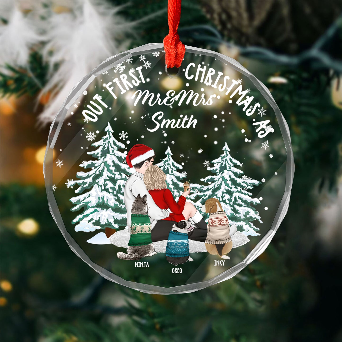 Personalisiertes Weihnachtsornament „Unser erstes Weihnachten als Mr. &amp; Mrs.“ aus Kristallglas – Weihnachtsornament für Paare 