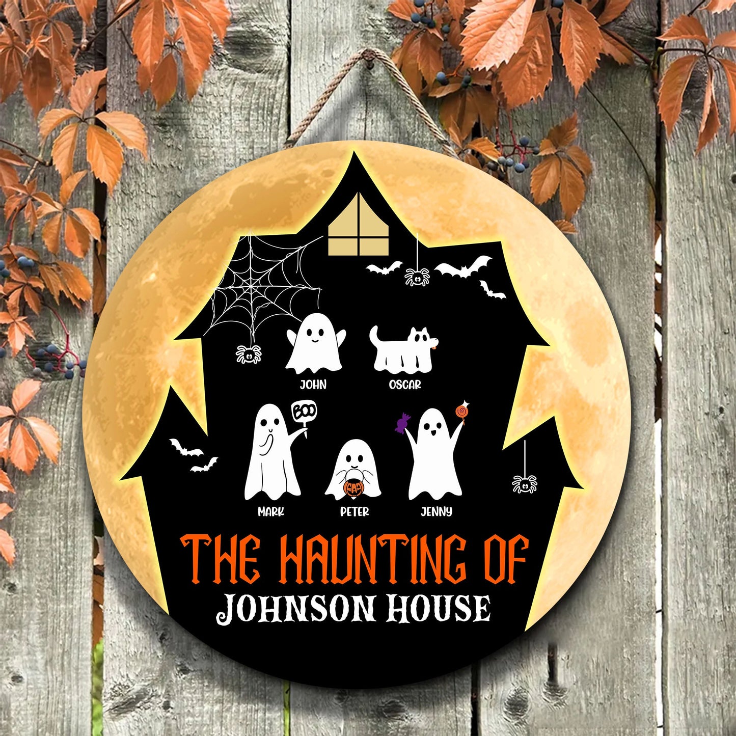 The Haunting Of Ghost House Gruselige Jahreszeit - Geschenk für die Halloween-Saison, Katzen- und Hundeliebhaber - personalisiertes Holzschild