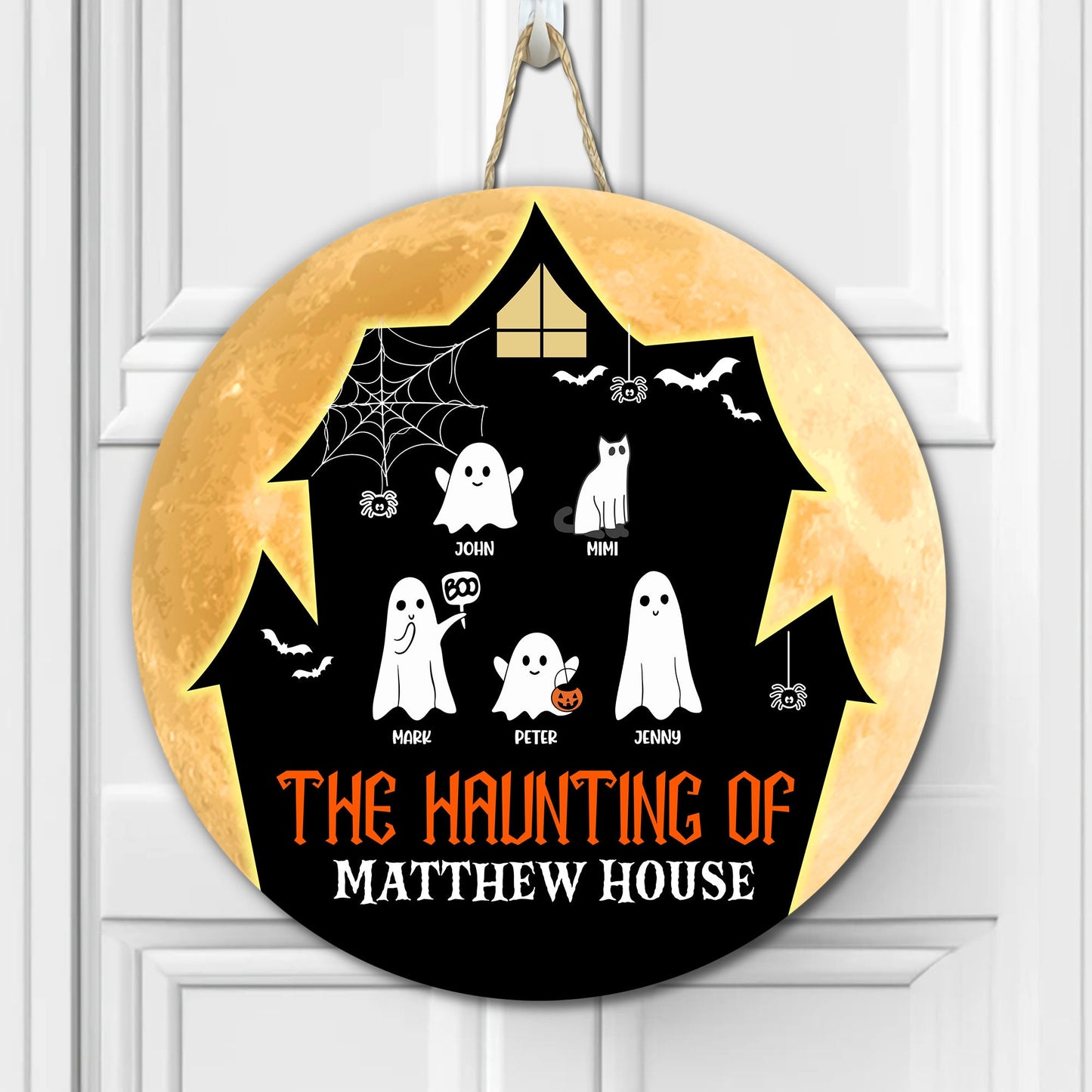 The Haunting Of Ghost House Gruselige Jahreszeit - Geschenk für die Halloween-Saison, Katzen- und Hundeliebhaber - personalisiertes Holzschild