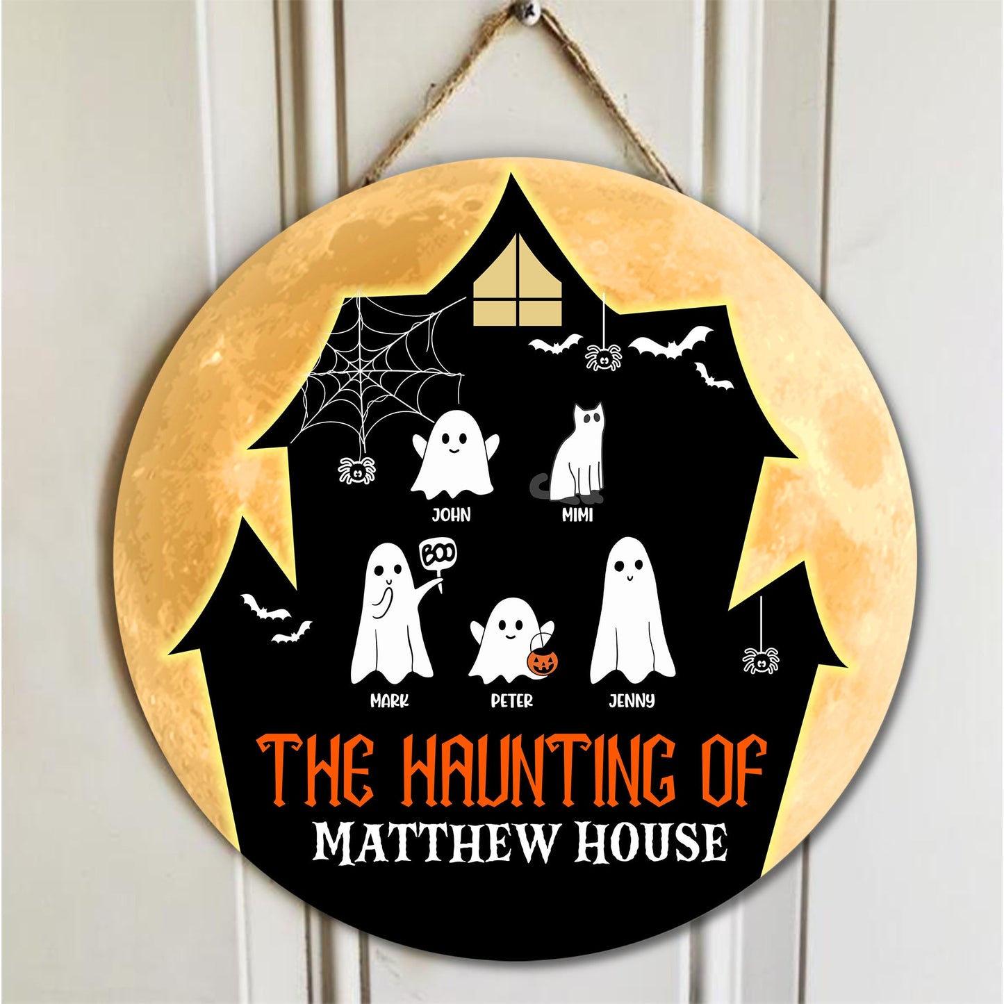 The Haunting Of Ghost House Gruselige Jahreszeit - Geschenk für die Halloween-Saison, Katzen- und Hundeliebhaber - personalisiertes Holzschild