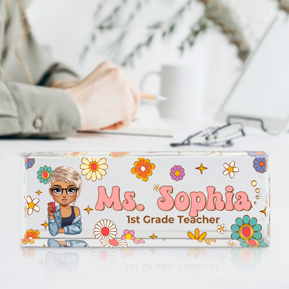 Benutzerdefinierter Hippie Flowers Magic Teacher Name - Personalisiertes Namensschild für den Schreibtisch - Namensschild aus Acryl für den Schreibtisch - Geschenk für Lehrer