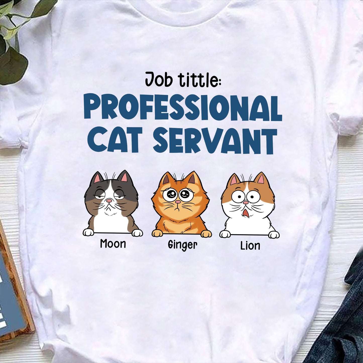 Personalisiertes professionelles Katzendiener-Geschenk für Katzenliebhaber - Individuelles Unisex-T-Shirt